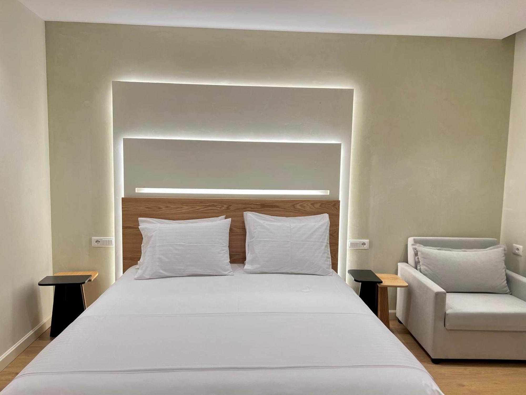Elpis Guest House Himarë Eksteriør billede