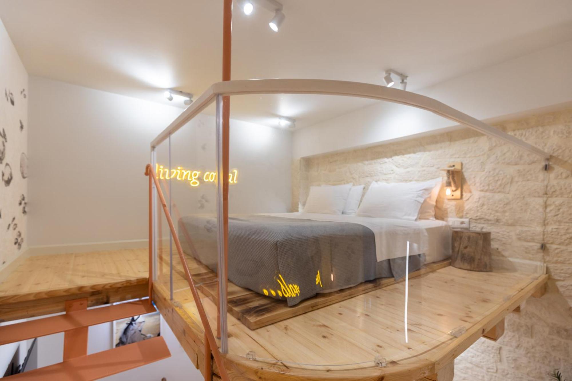 Elpis Guest House Himarë Eksteriør billede